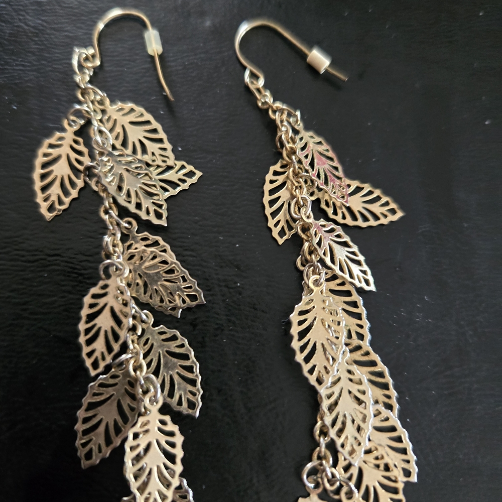 Elegant Gold Leaf Dangle Earrings
